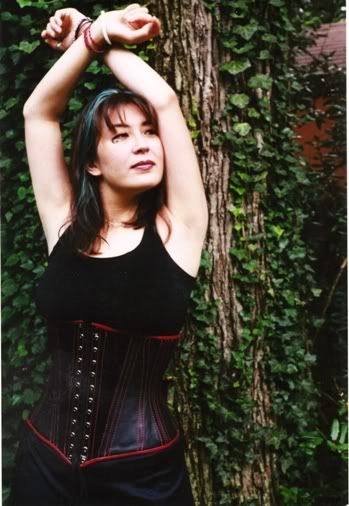 corset01.jpg